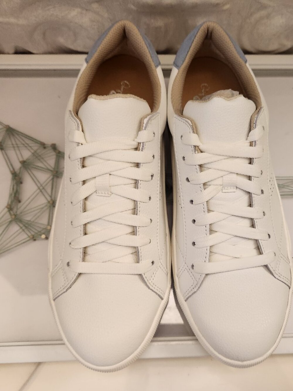 Dr. Scholl's Take it Easy White leather sneakers. NIB. - Picture 5 of 14